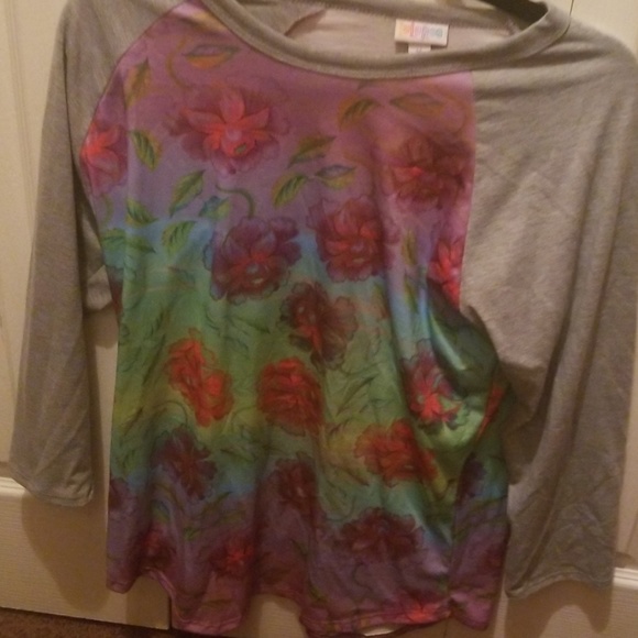 LulaRoe Randy shirts - Picture 2 of 3